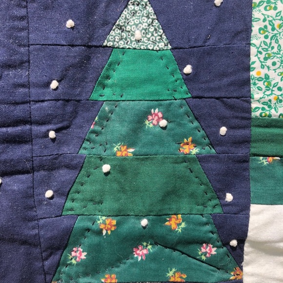 Vintage Cabin  Quilt - Picture 4 of 12